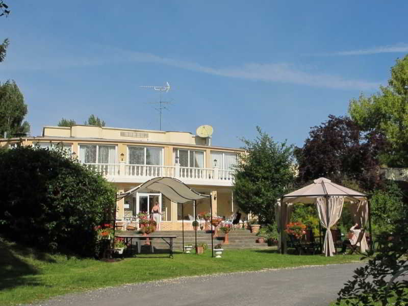 Hotel Acostel Meaux Eksteriør billede